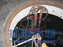 污水槽內幹管鏽化漏水情形(防水 抓漏 捉漏)